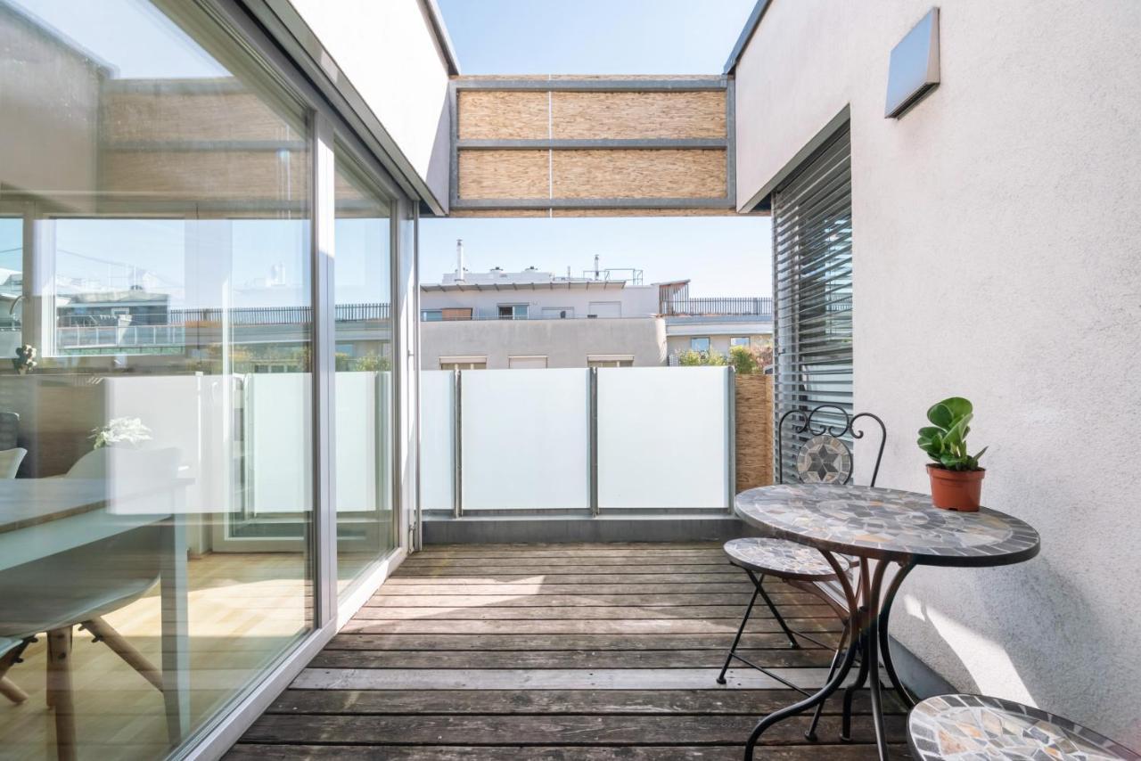 Helles, Neues Dg Apartment Mit Blick Zum Donauturm 비엔나 외부 사진